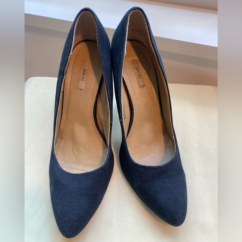 Kimchi Blue • Black Pumps - Picture 6 of 6